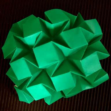 Origami 3D square tessellation.